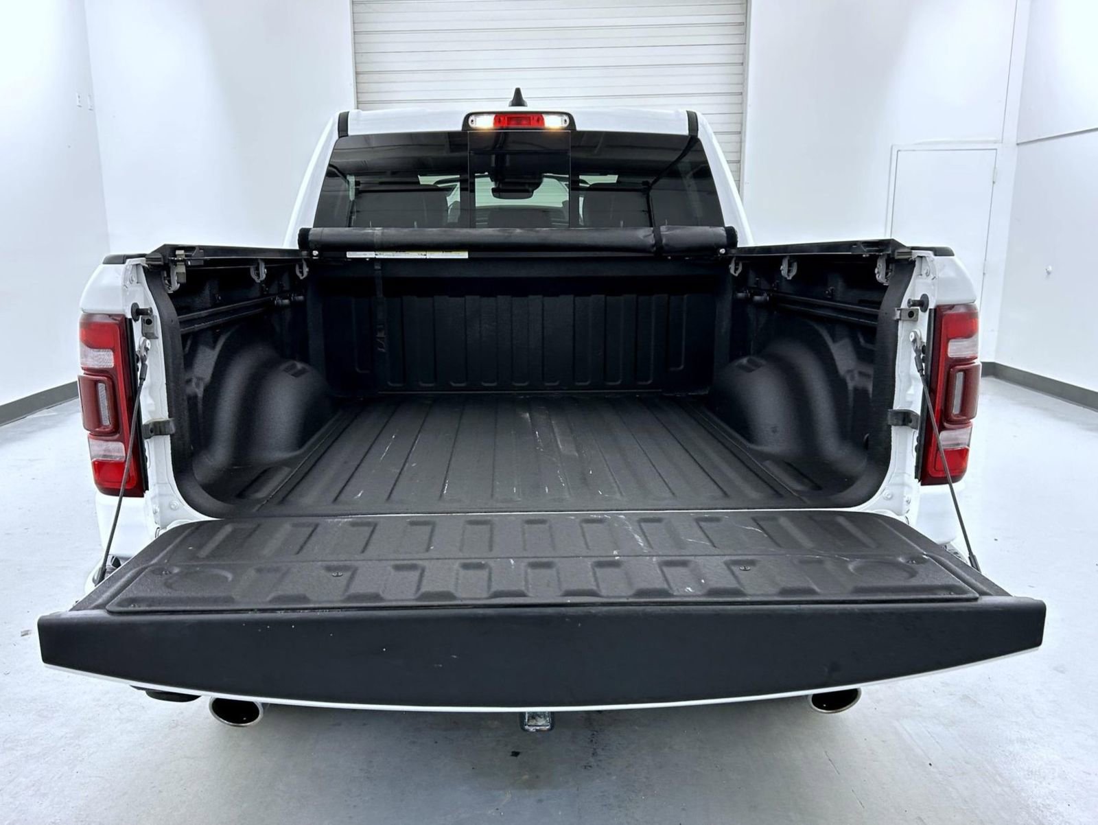 Certified 2022 RAM 1500 Laramie w/ Sport Appearance Package image 21