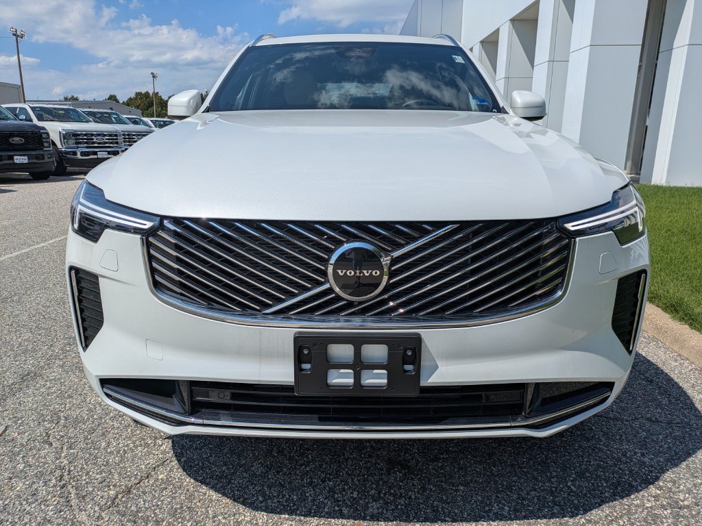 New 2026 Volvo XC90 T8 Core AWD/4WD image 9