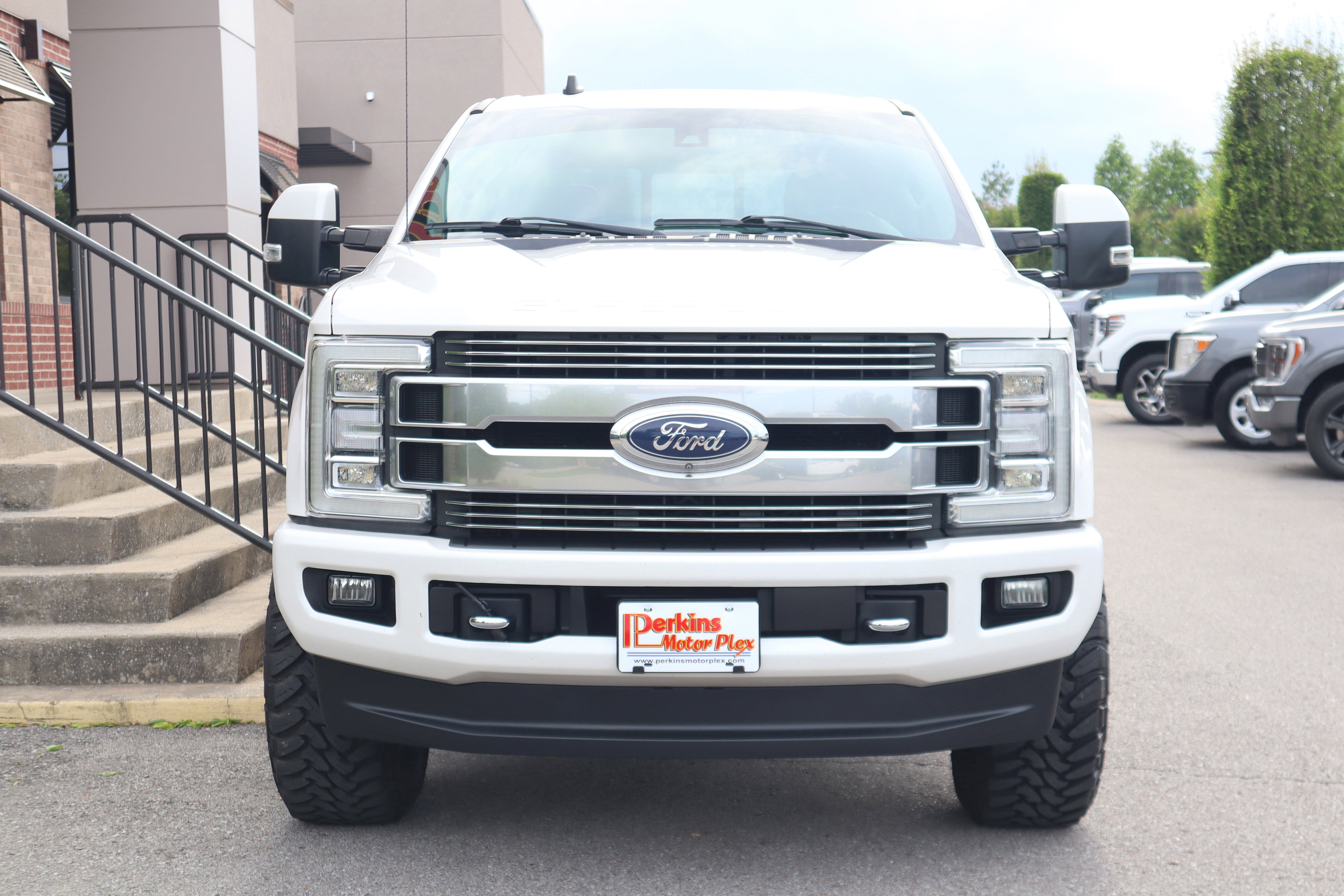 Used 2019 Ford F250 Limited w/ FX4 Off-Road Package AWD/4WD image 4