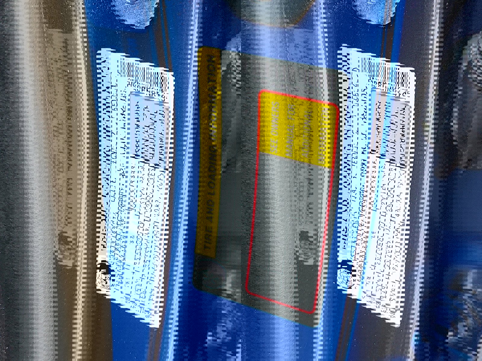 Certified 2022 Ford Explorer ST-Line w/ Class IV Trailer Tow Package AWD/4WD image 31