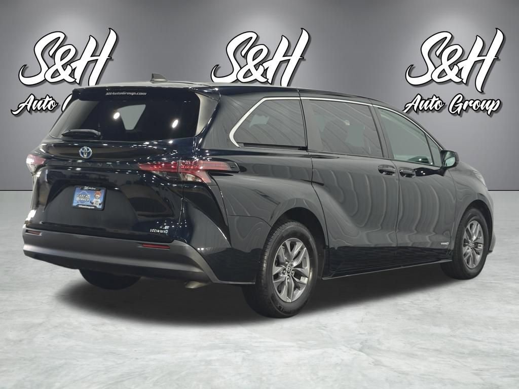 Used 2021 Toyota Sienna LE FWD image 18