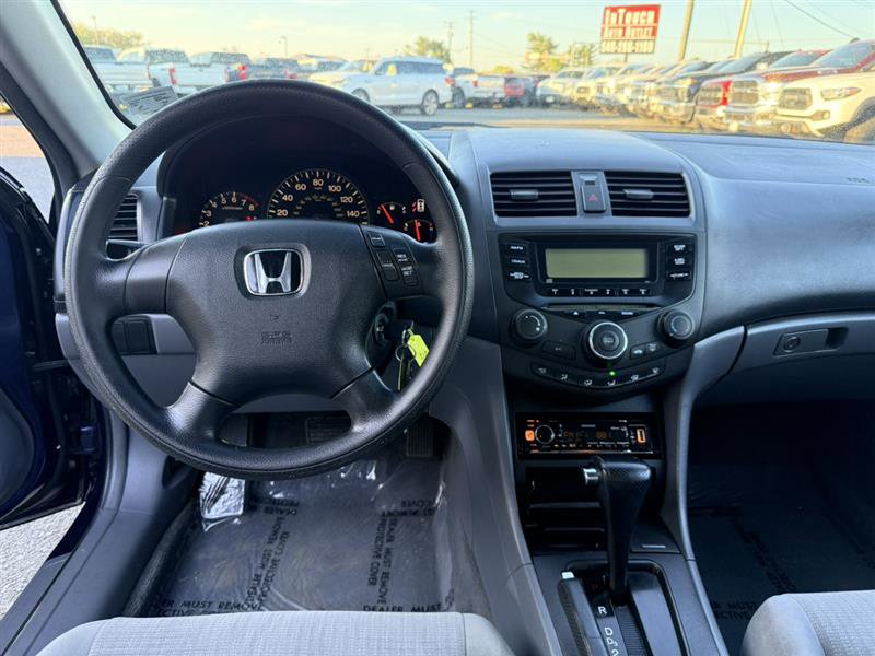 Used 2005 Honda Accord LX image 21