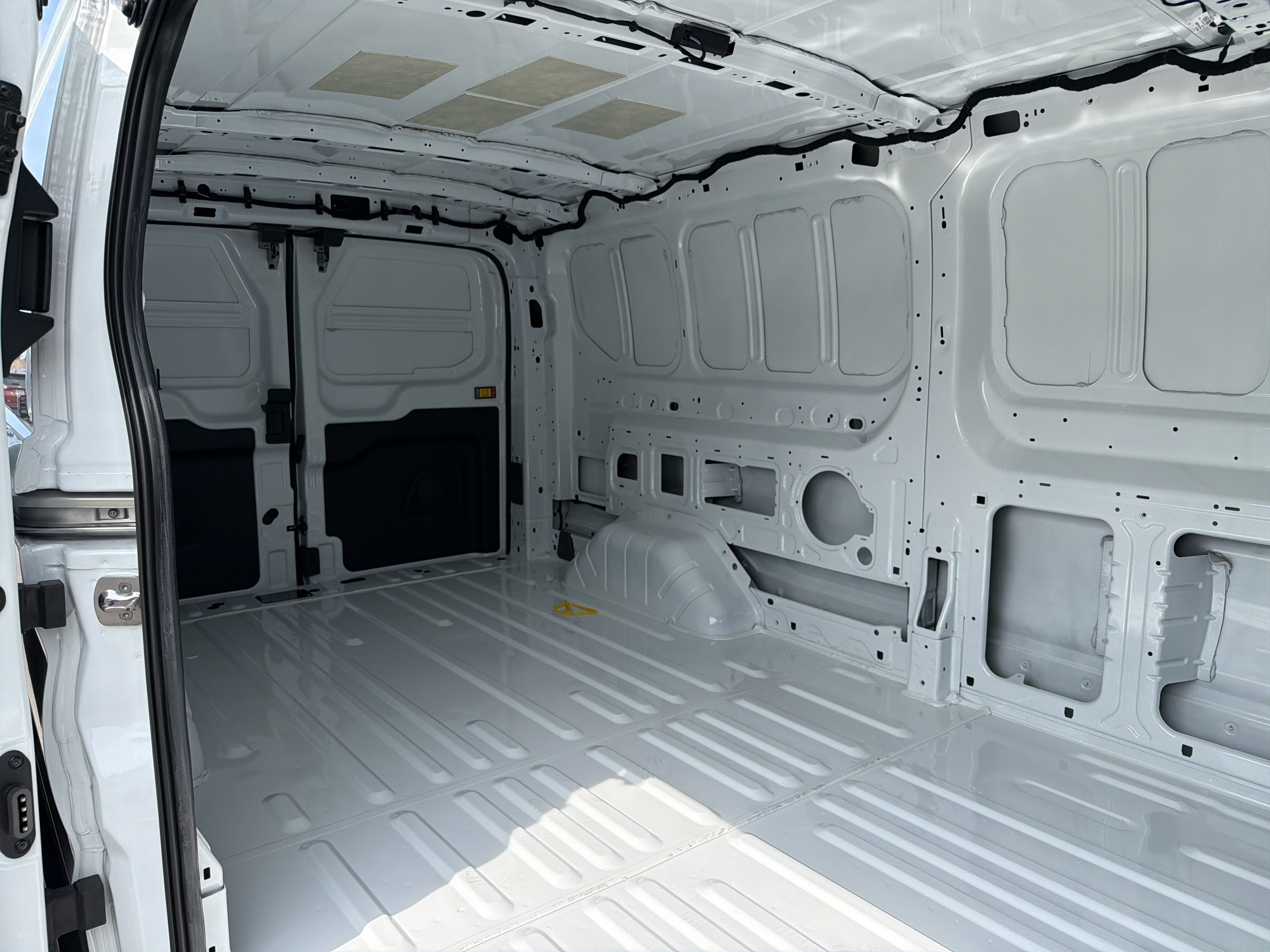 New 2026 Ford Transit 150 Low Roof RWD image 21