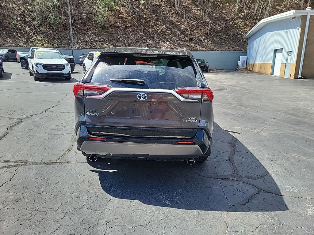 Used 2019 Toyota RAV4 XSE w/ XSE Weather Package image 9