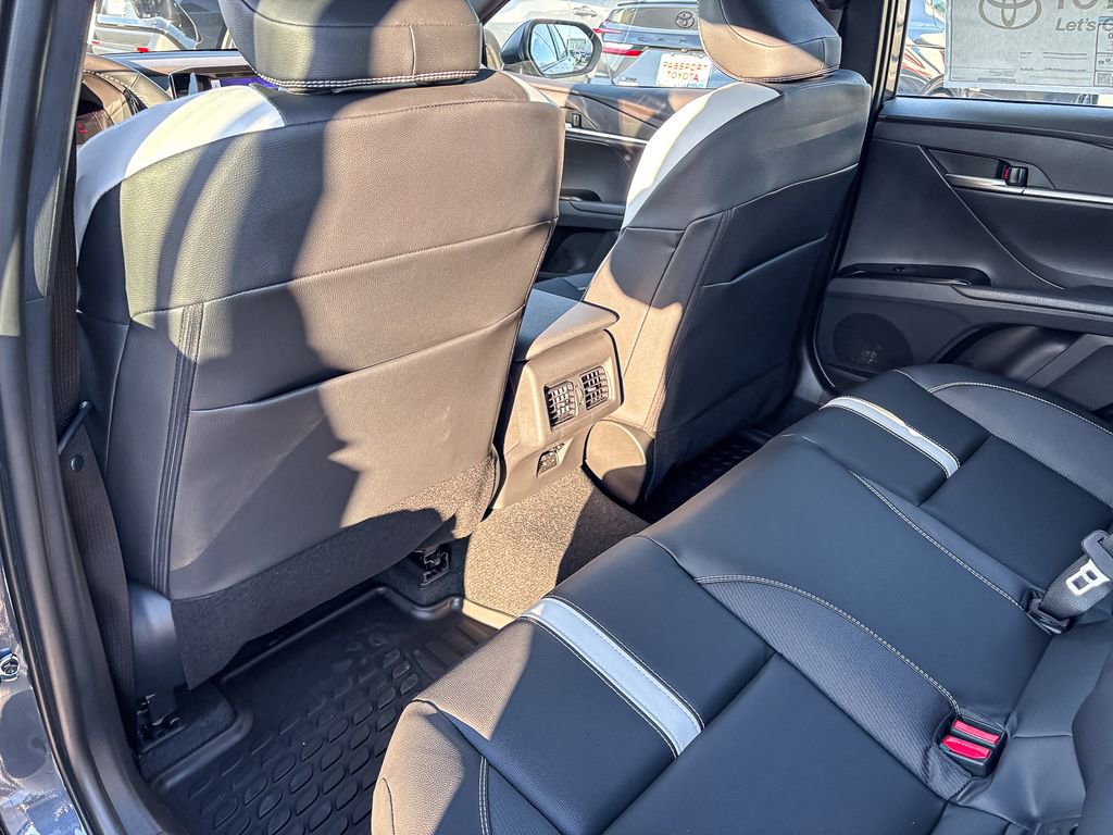 New 2026 Toyota Camry SE image 27