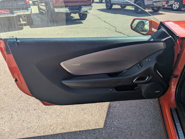 Used 2010 Chevrolet Camaro SS w/ RS Package RWD image 9