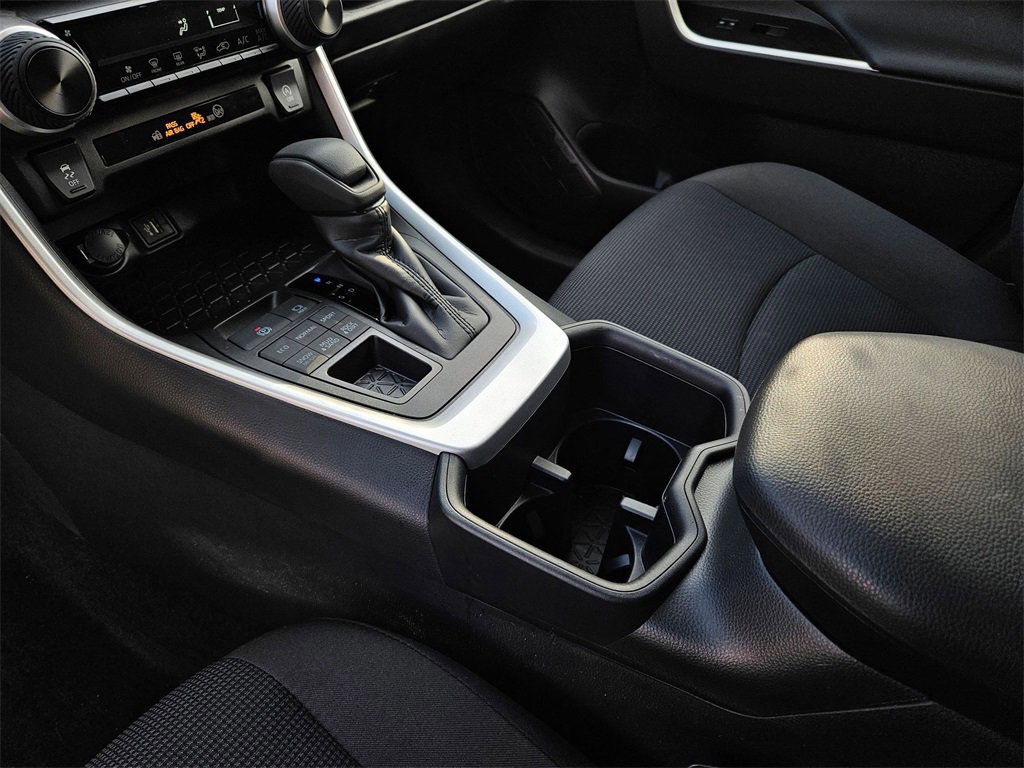 Certified 2025 Toyota RAV4 LE image 16
