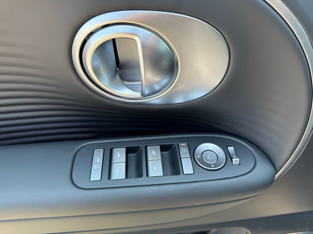 New 2026 Hyundai Ioniq 9 SEL AWD/4WD image 17