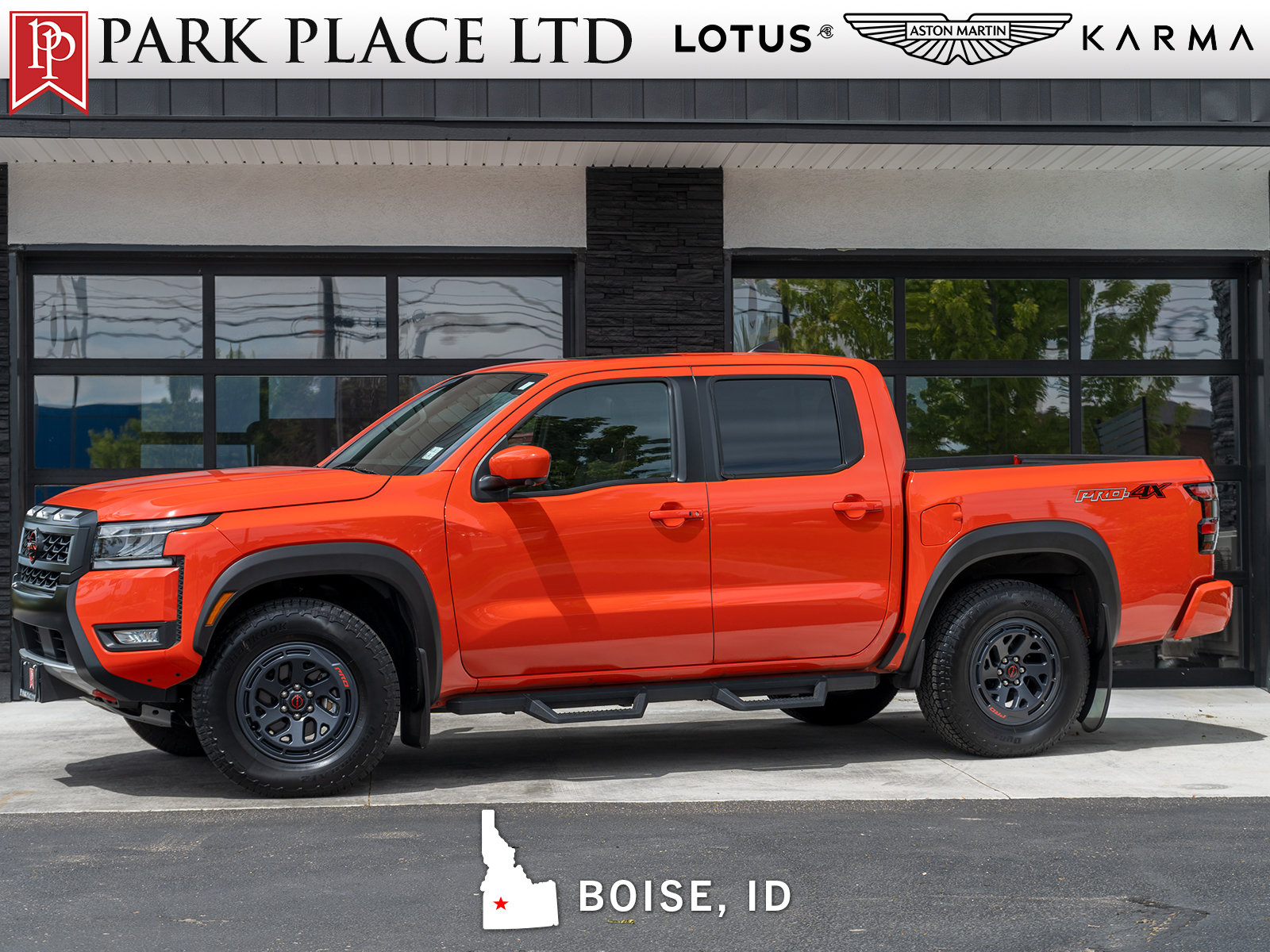 Used 2025 Nissan Frontier PRO-4X w/ Pro Premium Package AWD/4WD image 1