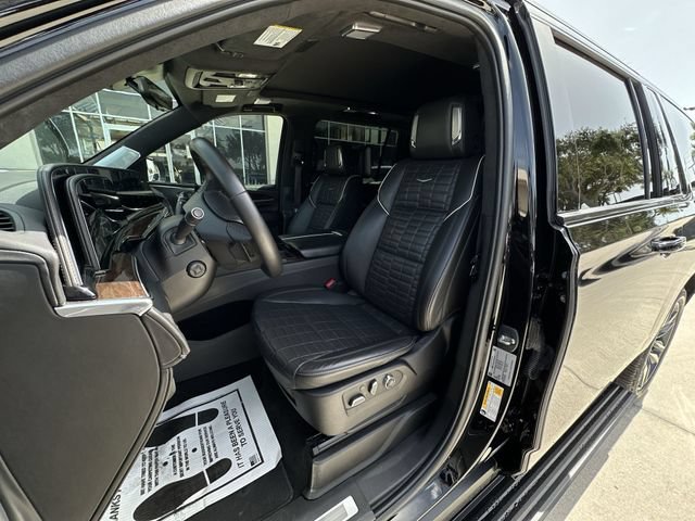 Certified 2022 Cadillac Escalade ESV Sport Platinum RWD image 19