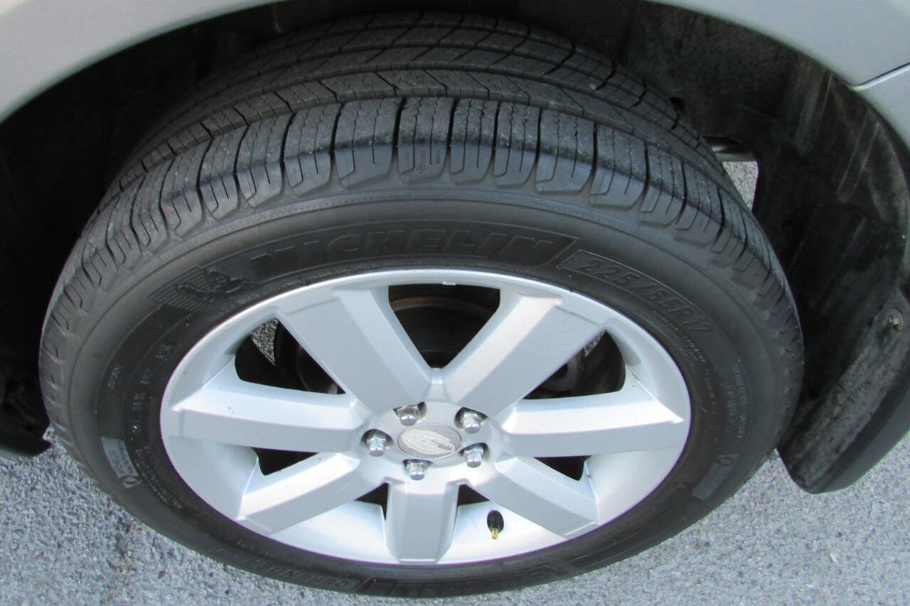 Used 2008 Subaru Outback 2.5i image 32