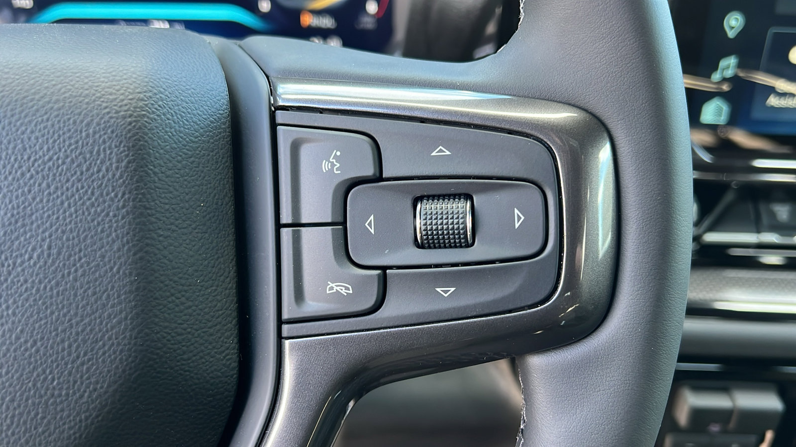 New 2026 Chevrolet Silverado 2500 ZR2 w/ LPO, Dark Essentials Package image 29