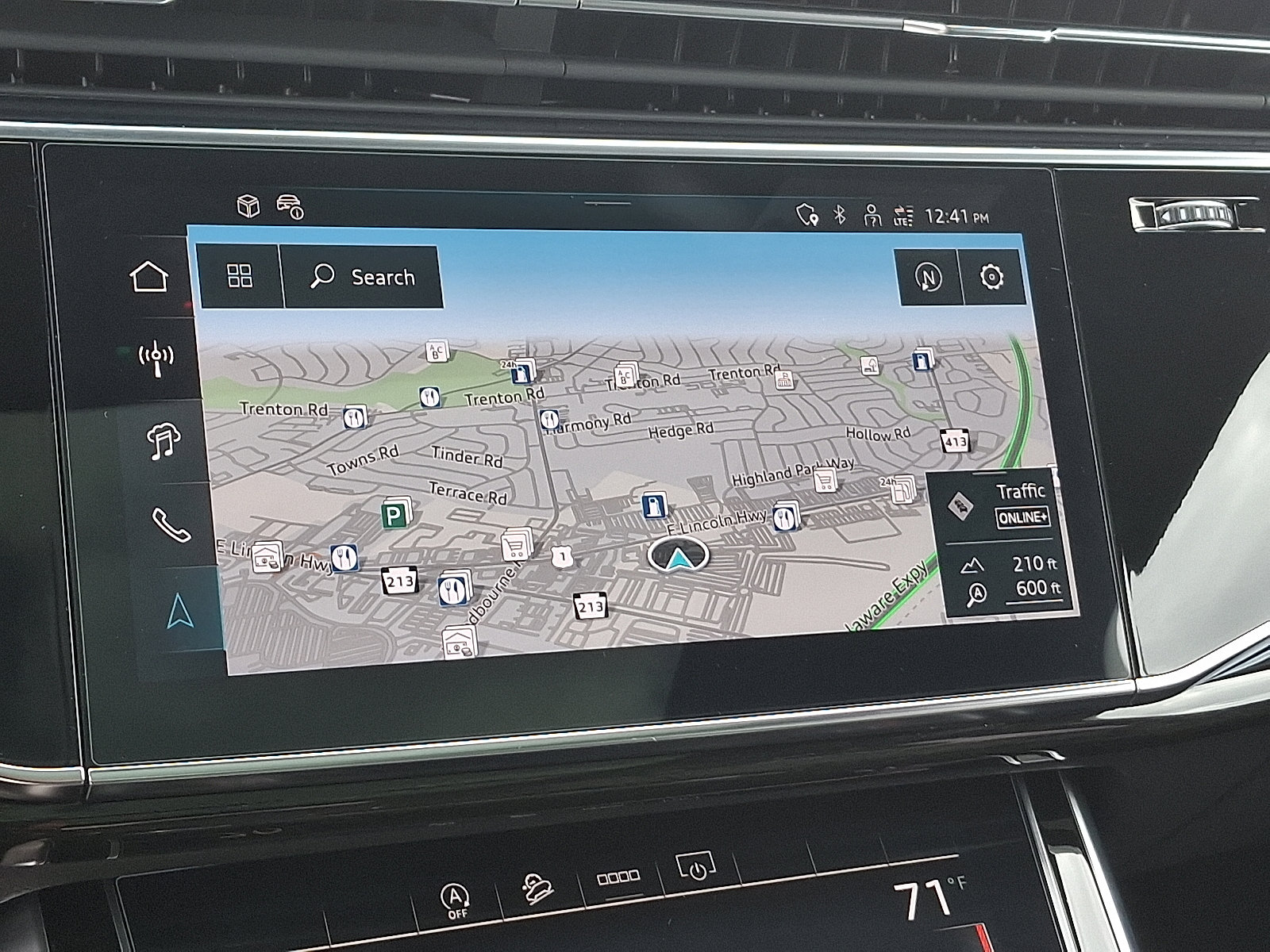 Used 2025 Audi Q7 3.0T Premium Plus image 18