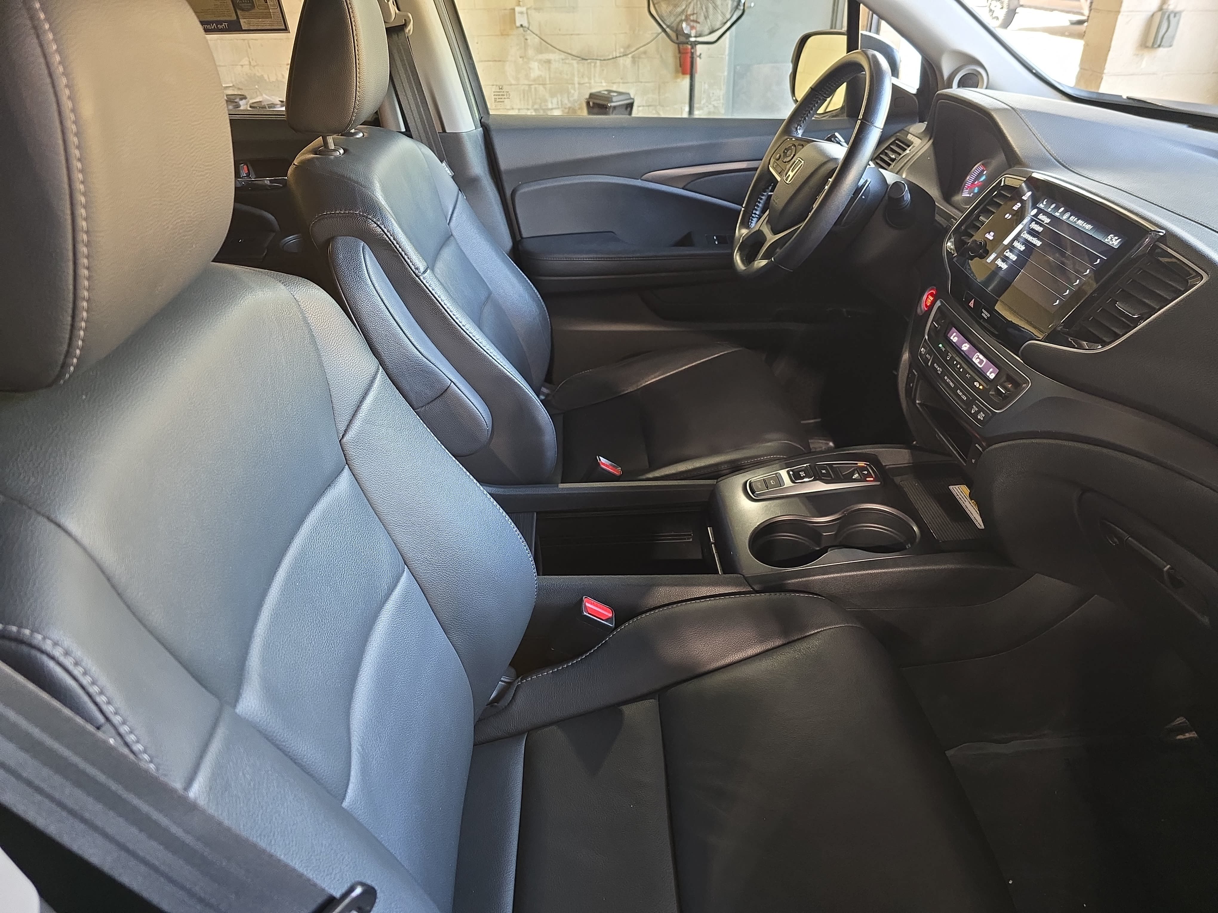 Used 2022 Honda Pilot Special Edition image 10