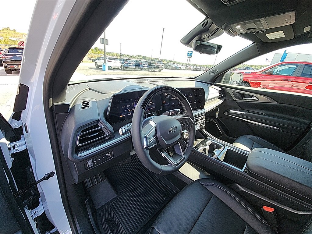 New 2026 Chevrolet Traverse LT w/ Enhanced Driving Package image 14