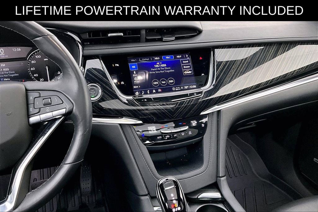 Used 2025 Cadillac XT6 Premium Luxury FWD image 8