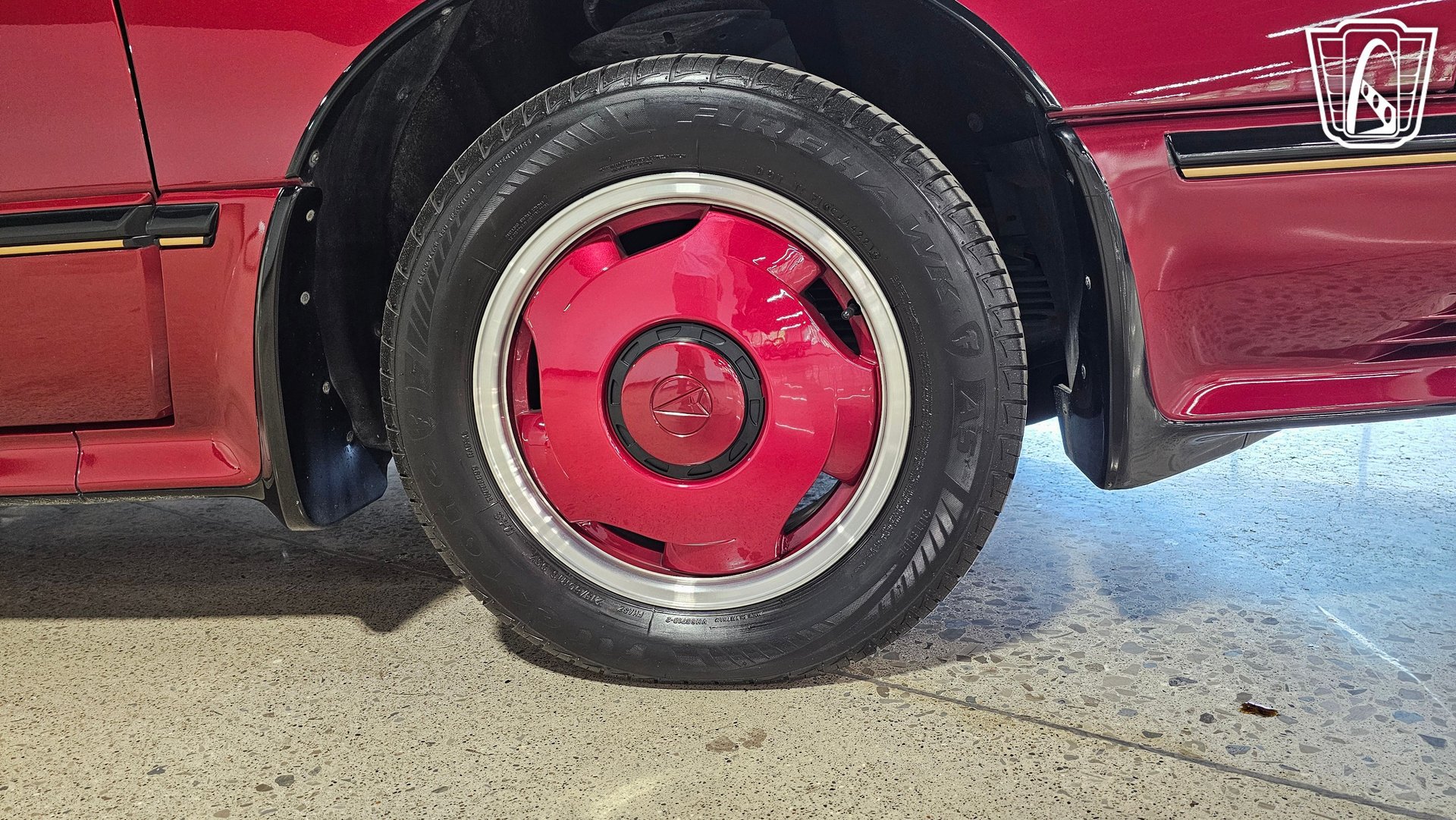 Used 1989 Pontiac Bonneville SSE FWD image 6