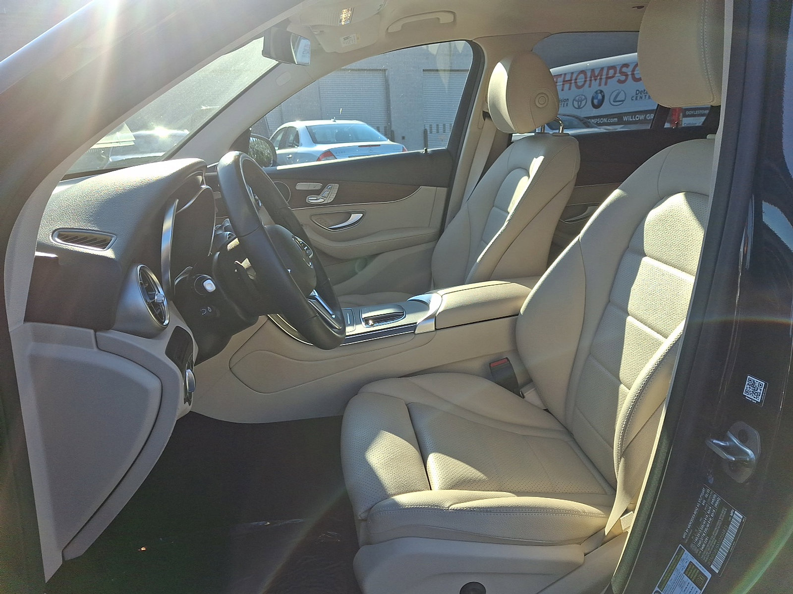 Used 2022 Mercedes-Benz GLC 300 4MATIC image 13