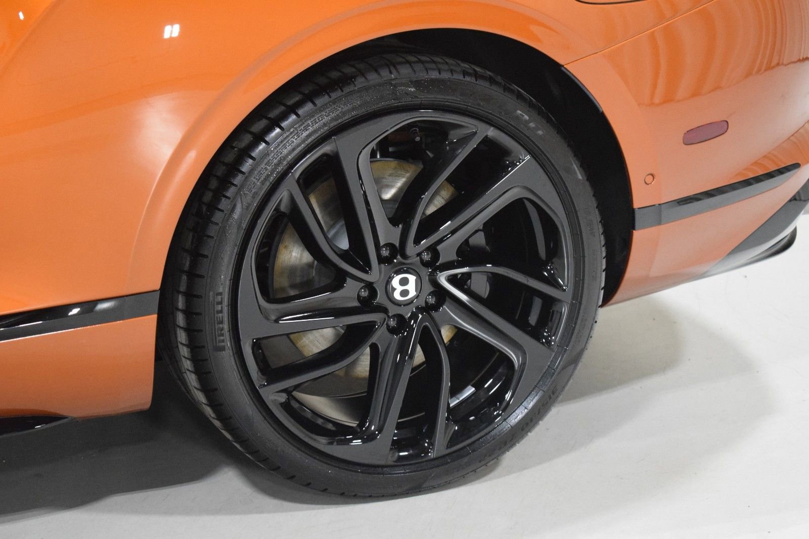 New 2026 Bentley Continental GTC AWD/4WD image 18