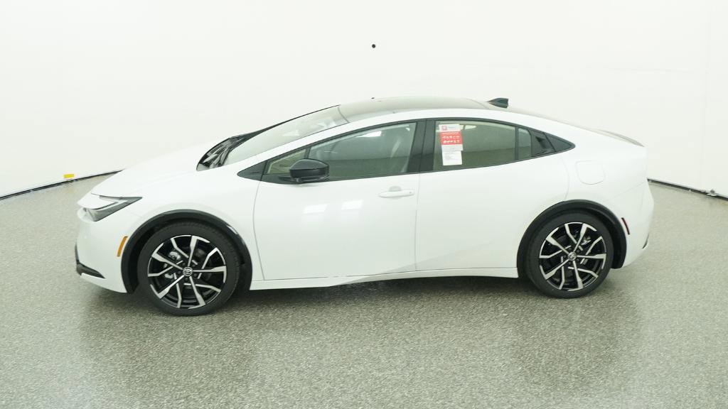 New 2026 Toyota Prius Plug-In Hybrid image 6