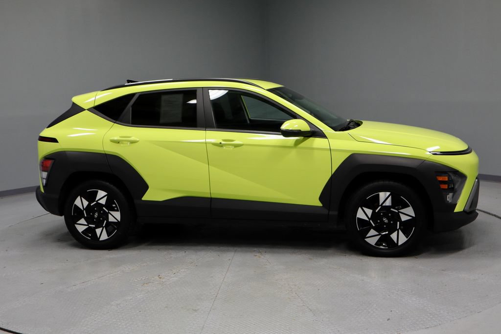 Used 2024 Hyundai Kona SEL FWD image 11