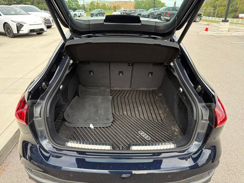 Used 2025 Audi A5 2.0T Premium AWD/4WD image 17