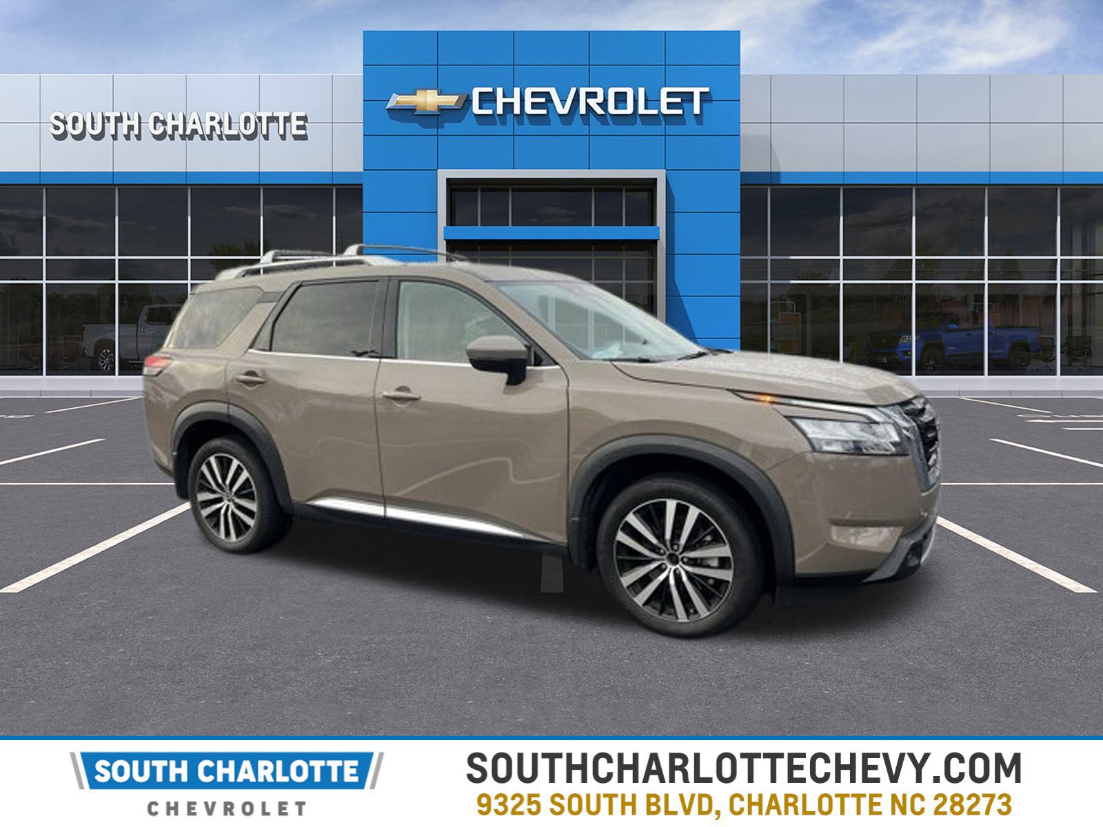 Used 2023 Nissan Pathfinder Platinum w/ Cargo Package