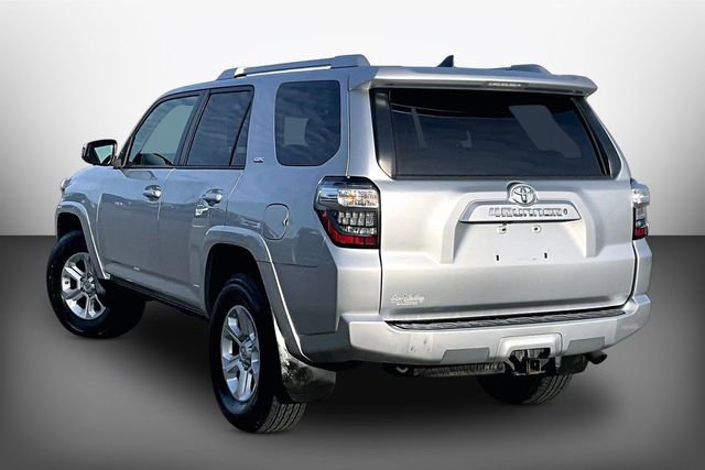 Used 2016 Toyota 4Runner SR5 image 11