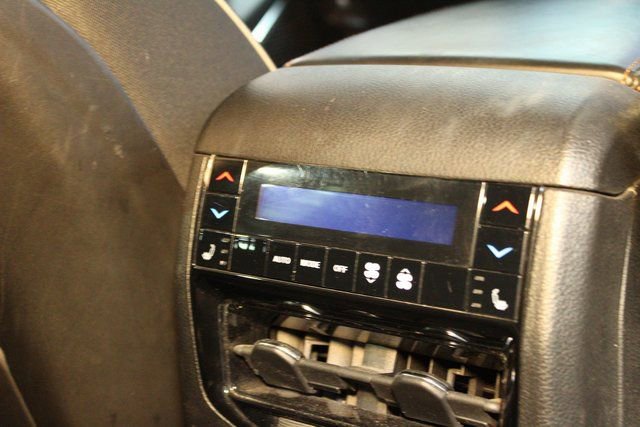 Used 2021 Jeep Grand Cherokee L Summit w/ Luxury Tech Group V image 15