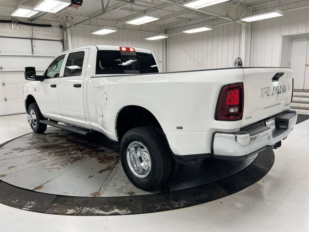 New 2026 RAM 3500 Tradesman AWD/4WD image 4