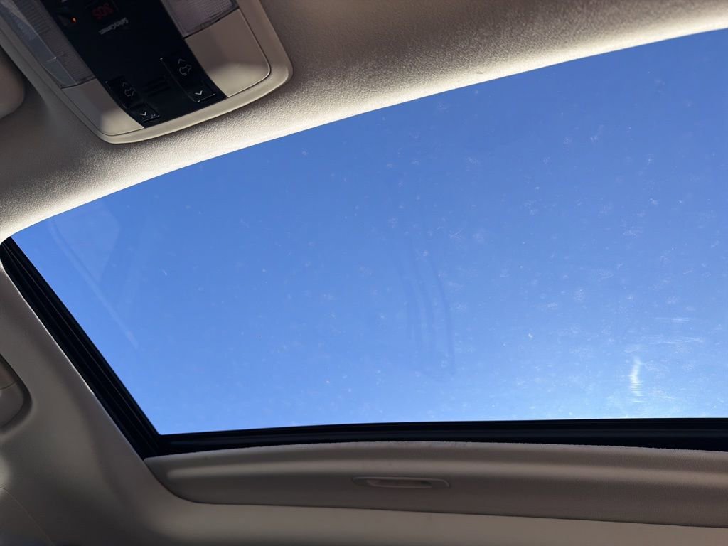 Used 2016 Lexus GX 460 w/ Premium Package image 44