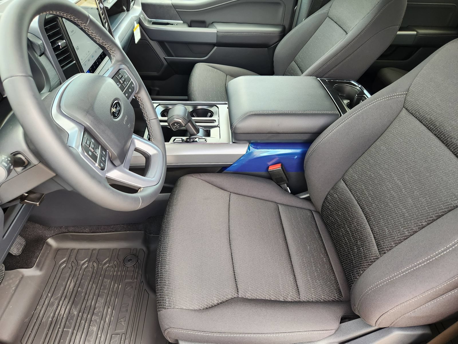 New 2026 Ford F150 XLT w/ XLT Black Appearance Package RWD image 13
