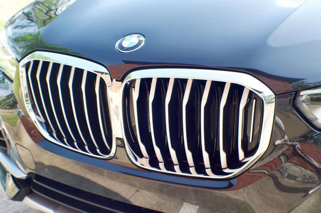 Used 2020 BMW X5 xDrive40i w/ Premium Package AWD/4WD image 11