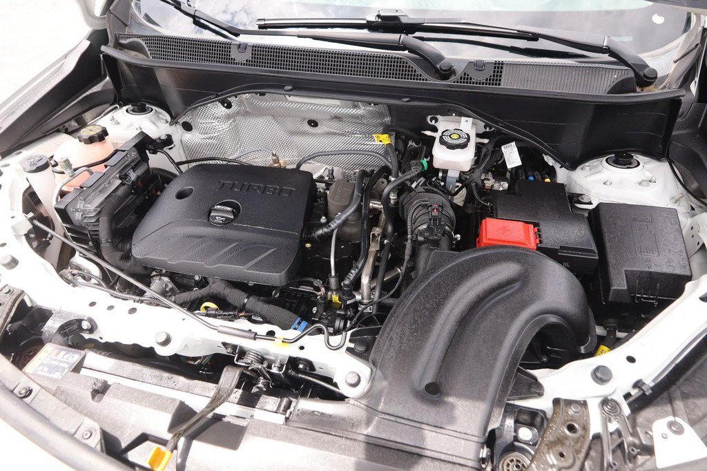 Used 2023 Buick Encore GX Essence w/ Experience Buick Package FWD image 28