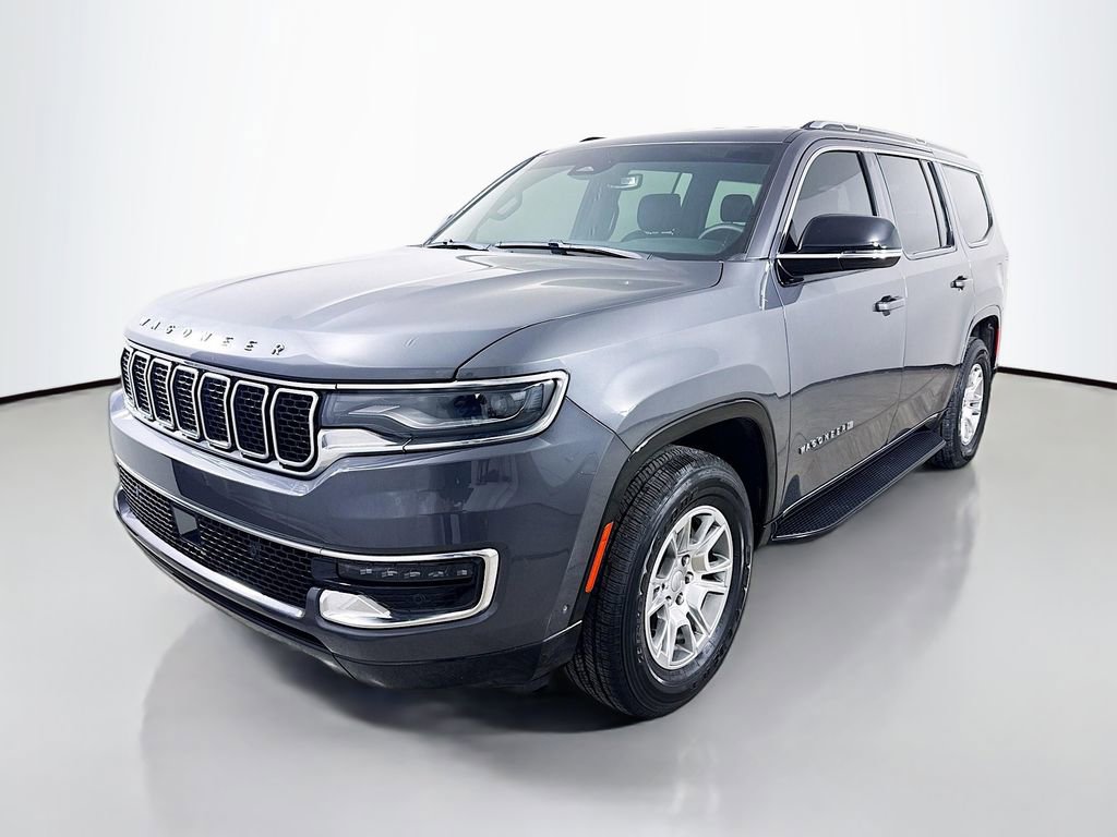 Used 2024 Jeep Wagoneer 2WD image 3