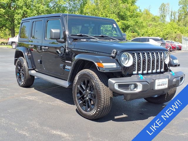 Used 2023 Jeep Wrangler Unlimited Sahara w/ Cold Weather Group AWD/4WD image 5