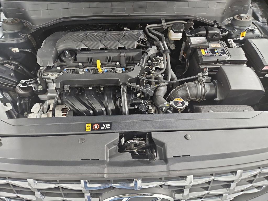 Used 2024 Hyundai Venue SEL image 22