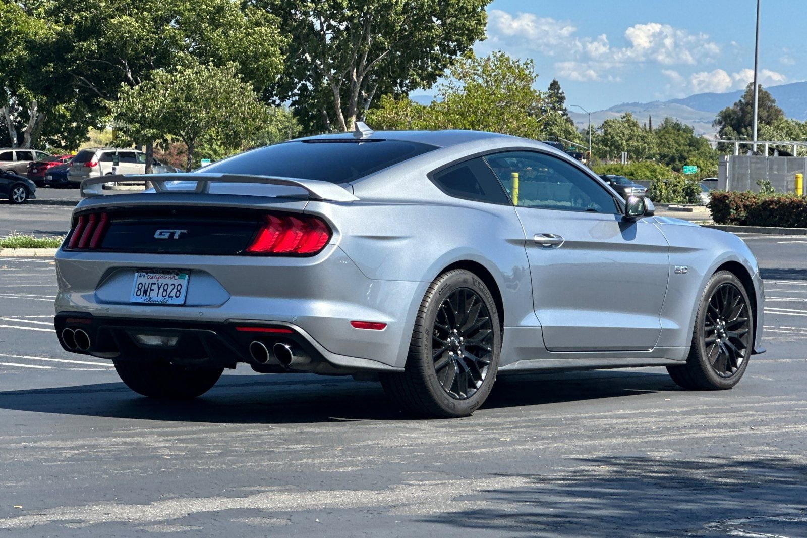 Used 2021 Ford Mustang GT Premium w/ GT Performance Package RWD image 4