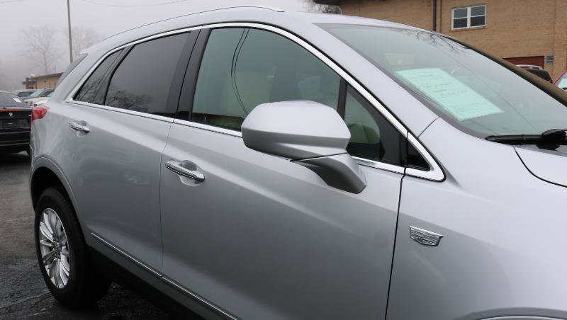 Used 2017 Cadillac XT5 FWD image 9