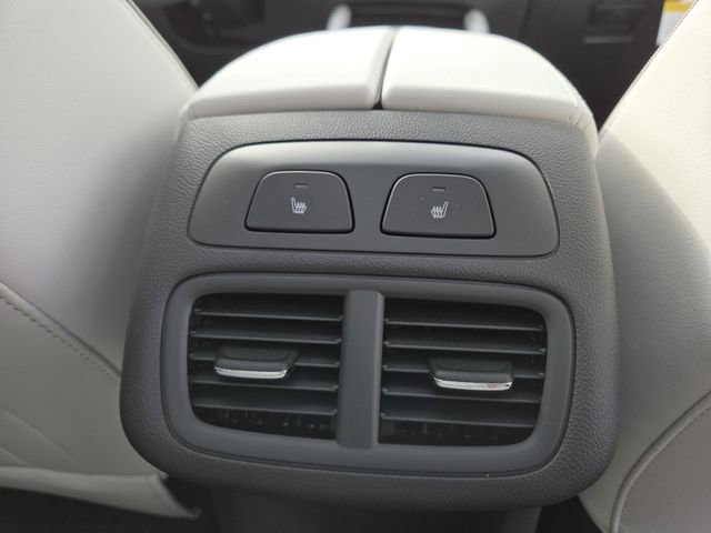 New 2026 Buick Envision Avenir image 18