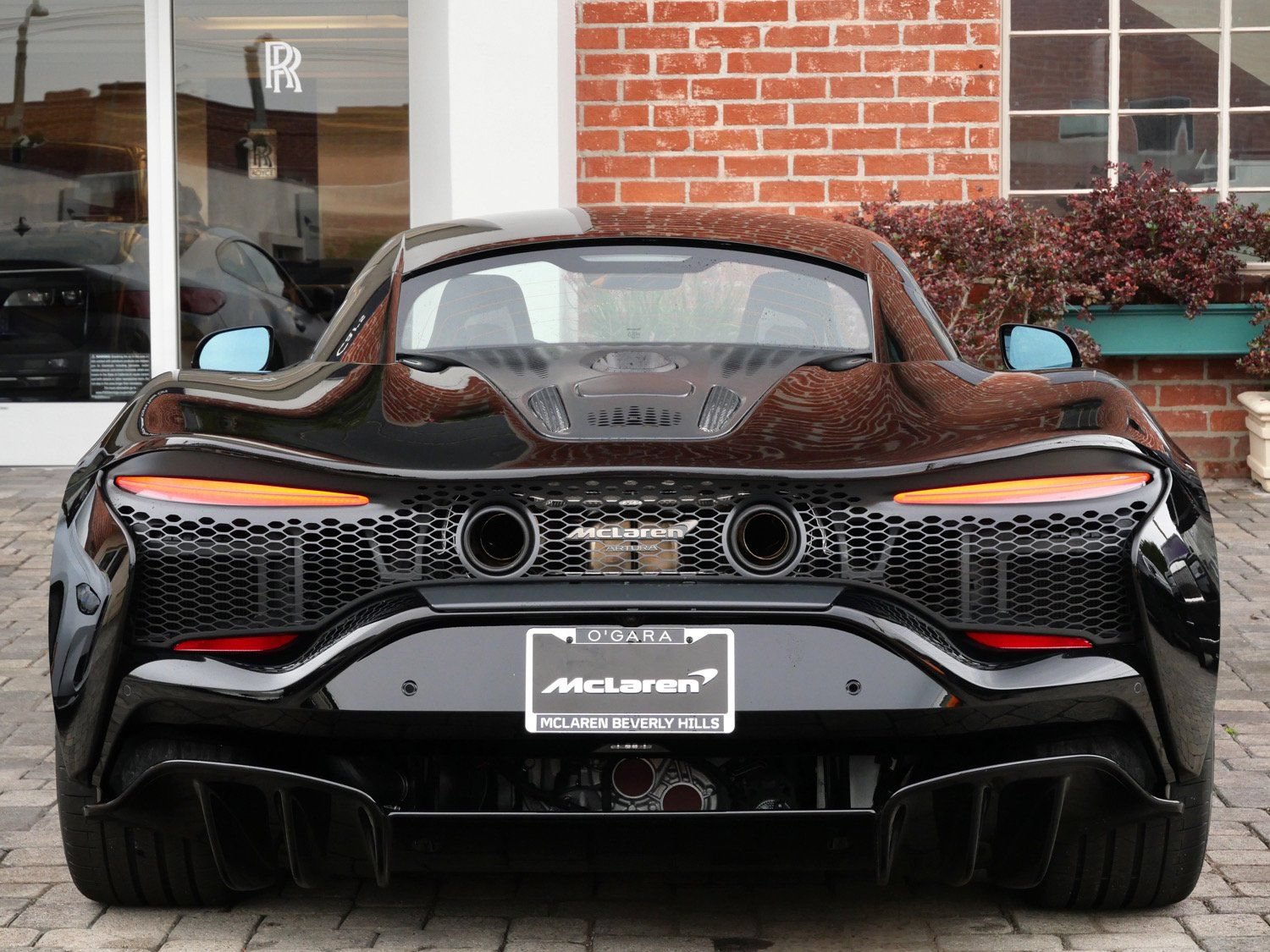 New 2026 McLaren Artura RWD image 5