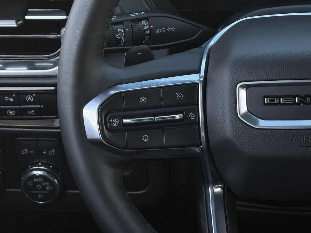 Used 2025 GMC Yukon Denali image 14