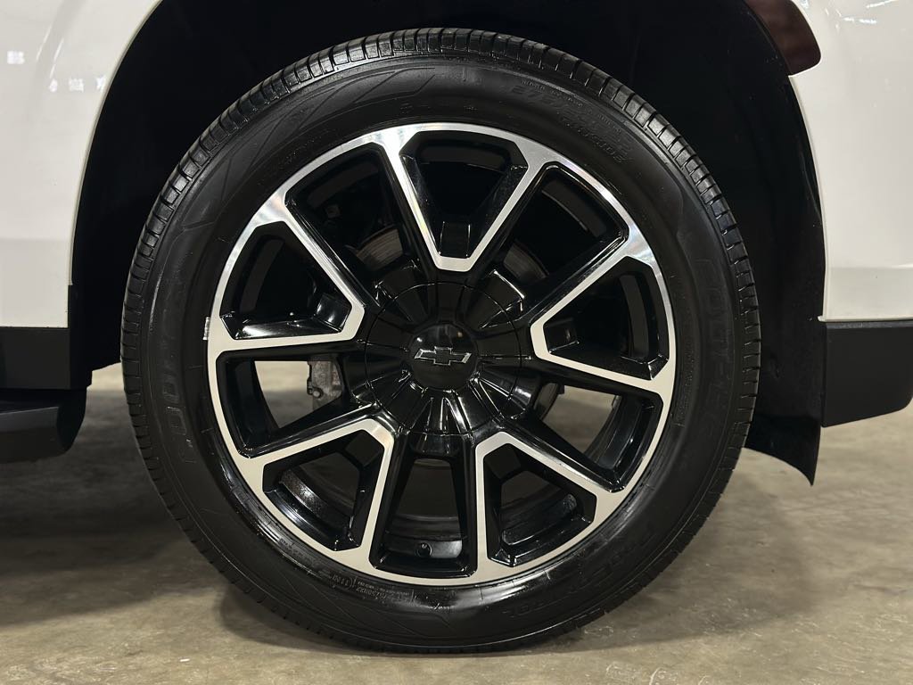 Used 2022 Chevrolet Tahoe RST w/ Luxury Package image 33