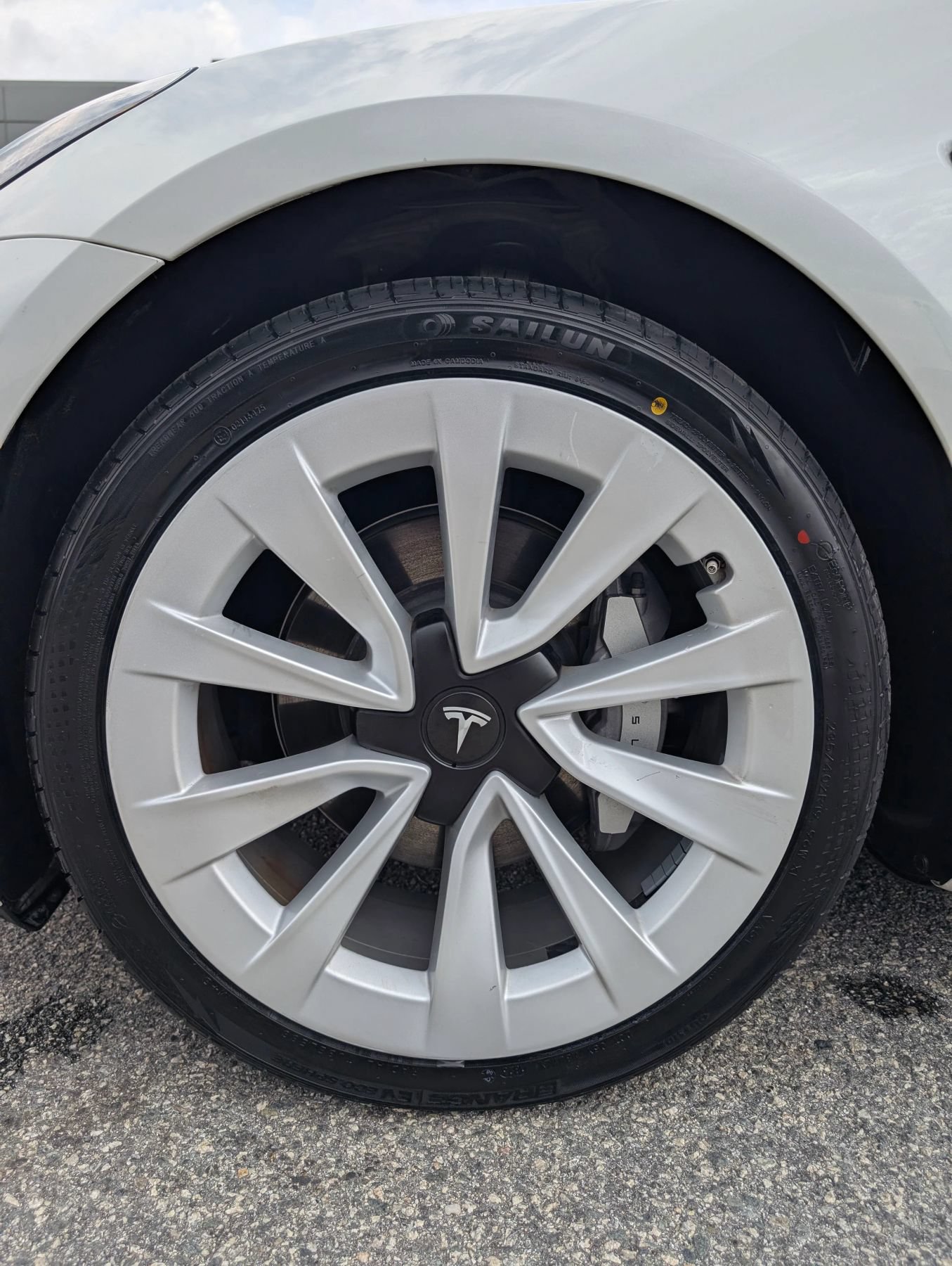 Used 2023 Tesla Model 3 Standard Range RWD image 30