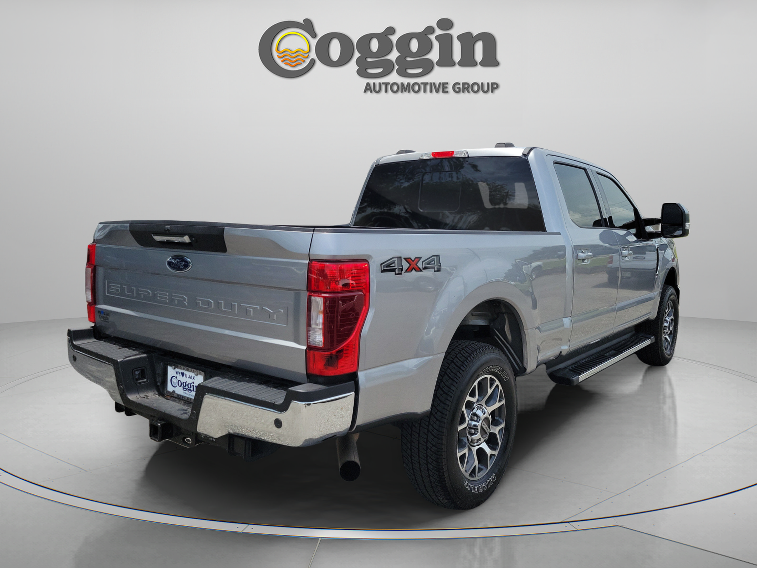 Used 2020 Ford F250 Lariat w/ Lariat Value Package AWD/4WD image 3