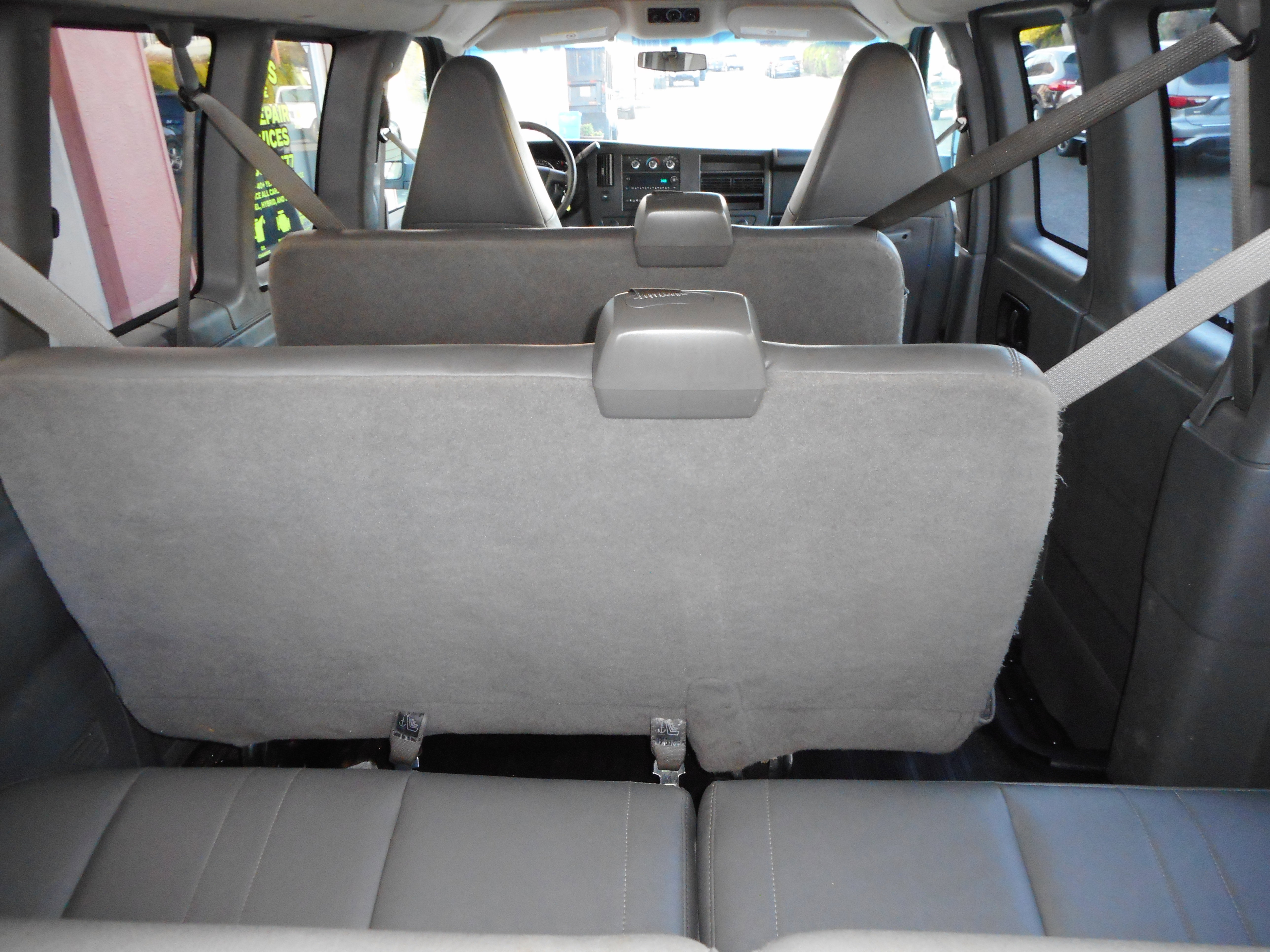 Used 2017 Chevrolet Express 2500 LS image 17