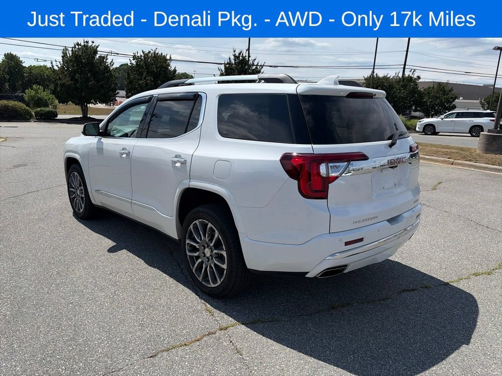 Used 2023 GMC Acadia Denali w/ Denali Technology Package AWD/4WD image 2