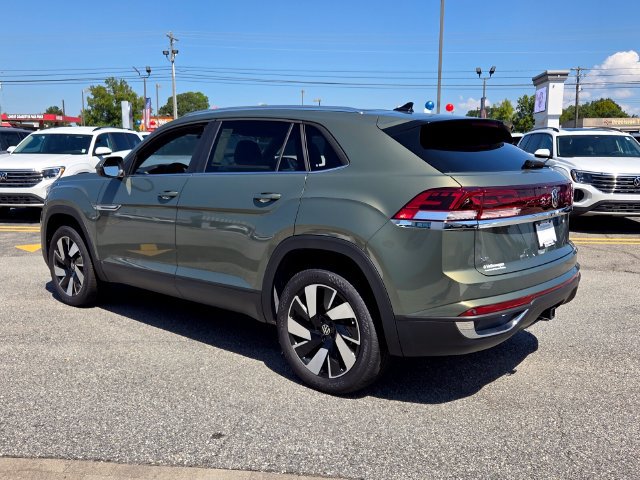 New 2026 Volkswagen Atlas Cross Sport SE FWD image 9