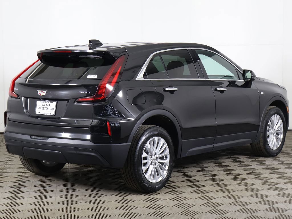 Used 2024 Cadillac XT4 Luxury image 12