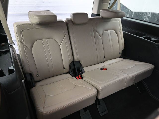 Used 2024 Ford Expedition Max Limited image 11